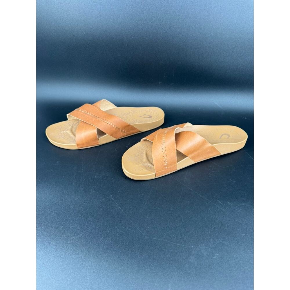 OluKai Kipe'a Olu Sandals Womens 10 Sahara Leather Slide Comfort 20460 FMFM - Picture 4 of 8
